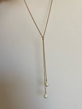 Gold Lariat Necklace with Pearl Drops
